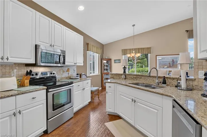 15289 Laguna Hills Dr, Fort Myers, Florida 33908