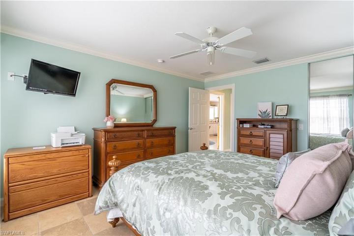 7602  Novara  CT, Naples, FL 34114