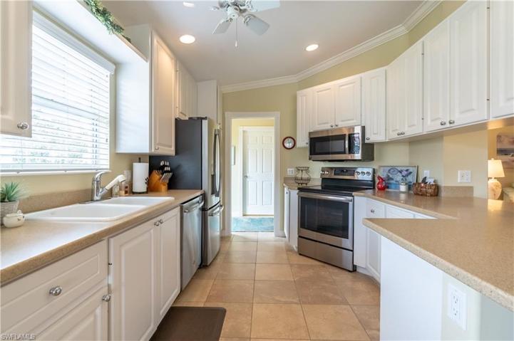 7602  Novara  CT, Naples, FL 34114