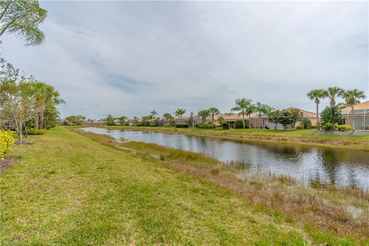 7602  Novara  CT, Naples, FL 34114