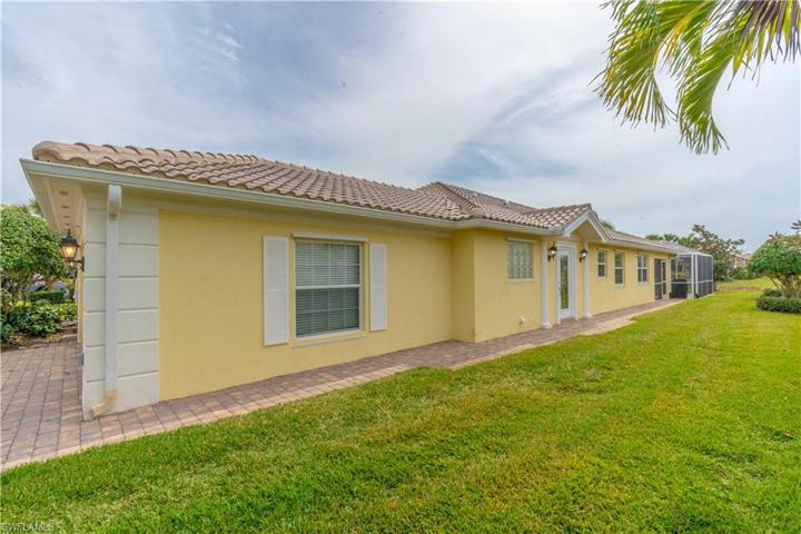 7602  Novara  CT, Naples, FL 34114