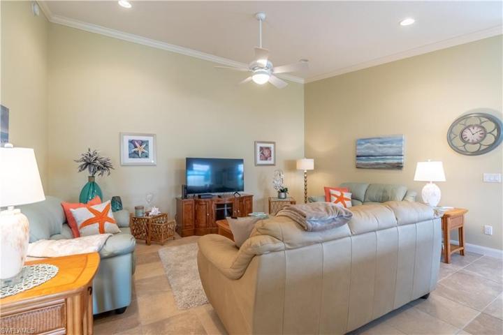 7602  Novara  CT, Naples, FL 34114