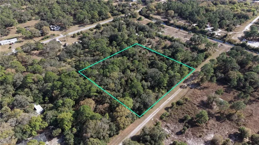View of property location featuring property parcel outlined