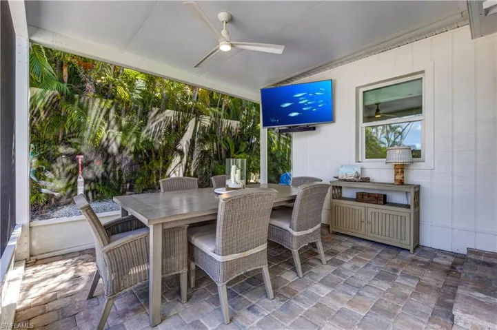 131 Egret St, Fort Myers Beach, Florida 33931