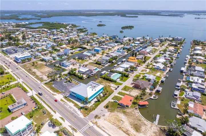 131 Egret St, Fort Myers Beach, Florida 33931