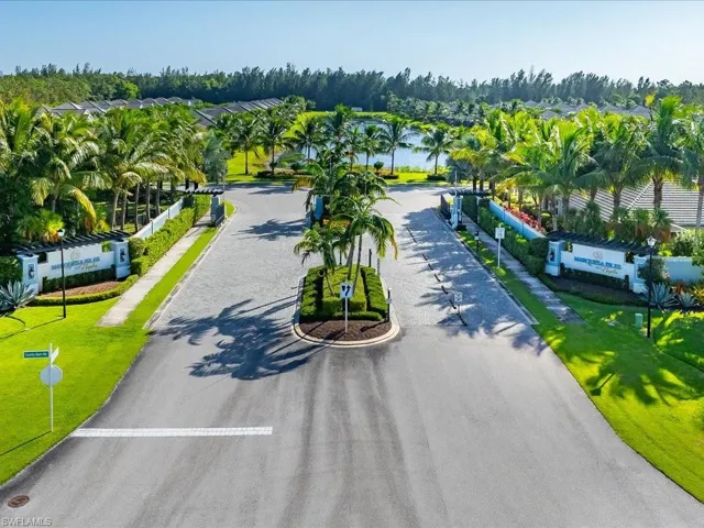 2146 Marquesa Cir, Naples, Florida 34112