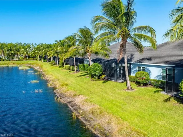2146 Marquesa Cir, Naples, Florida 34112