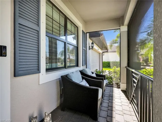 17656 Kinzie Ln, Estero, Florida 33928