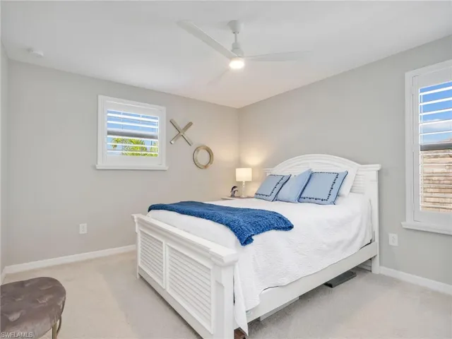 17656 Kinzie Ln, Estero, Florida 33928