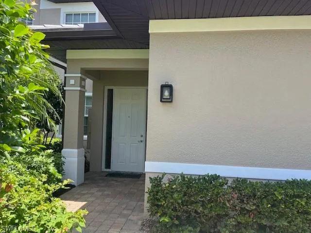 7842 Hawthorne Dr 1703, Naples, Florida 34113
