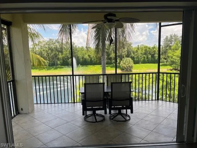 7842 Hawthorne Dr 1703, Naples, Florida 34113