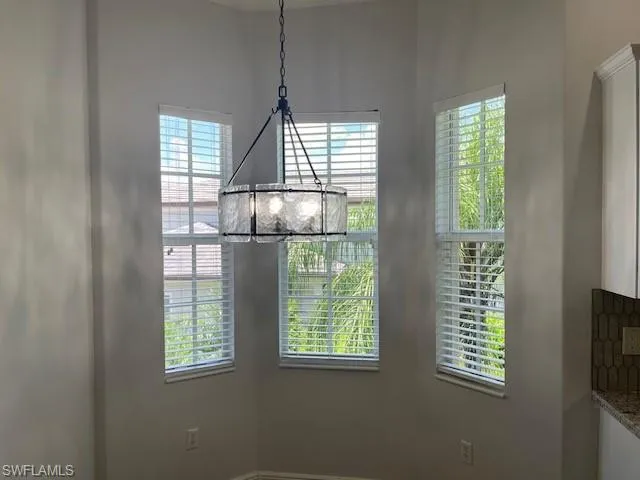 7842 Hawthorne Dr 1703, Naples, Florida 34113