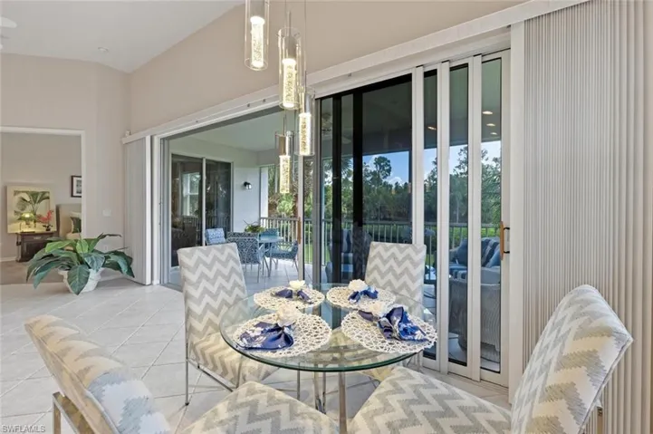6822  Ascot  DR, Naples, FL 34113