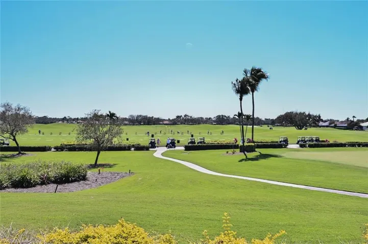 6822  Ascot  DR, Naples, FL 34113