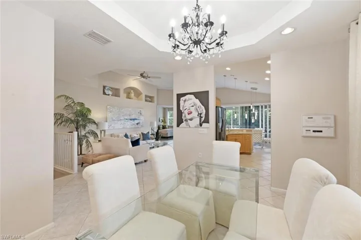6822  Ascot  DR, Naples, FL 34113
