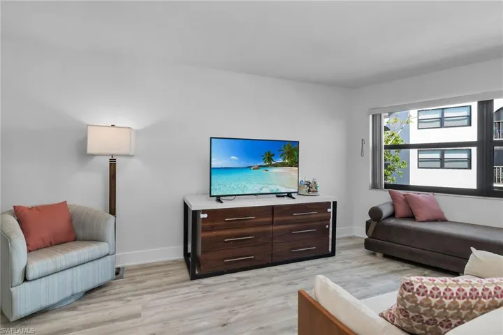 1011  Anglers  CV, Marco Island, FL 34145