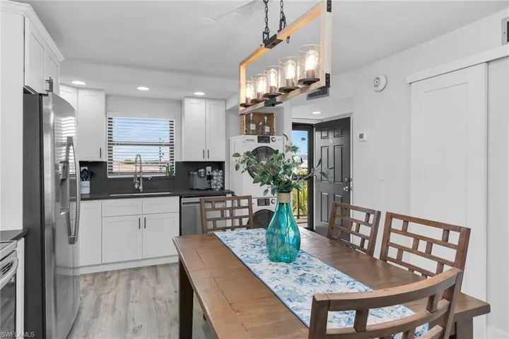 1011  Anglers  CV, Marco Island, FL 34145