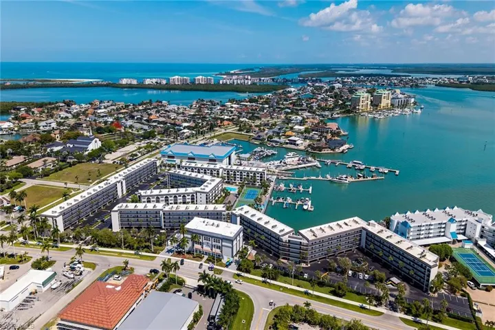 1011  Anglers  CV, Marco Island, FL 34145