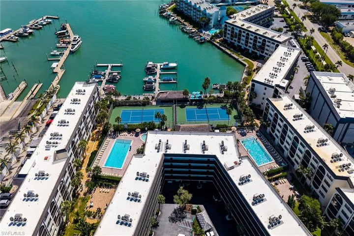 1011  Anglers  CV, Marco Island, FL 34145