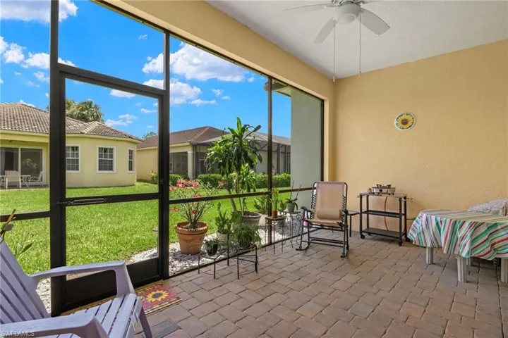 Screened in Lanai with Ceiling Fan