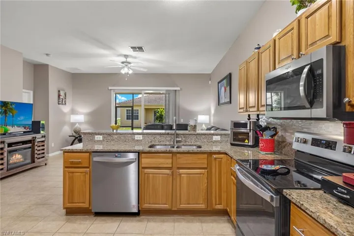 9063  Leatherwood  LOOP, Lehigh Acres, FL 33936