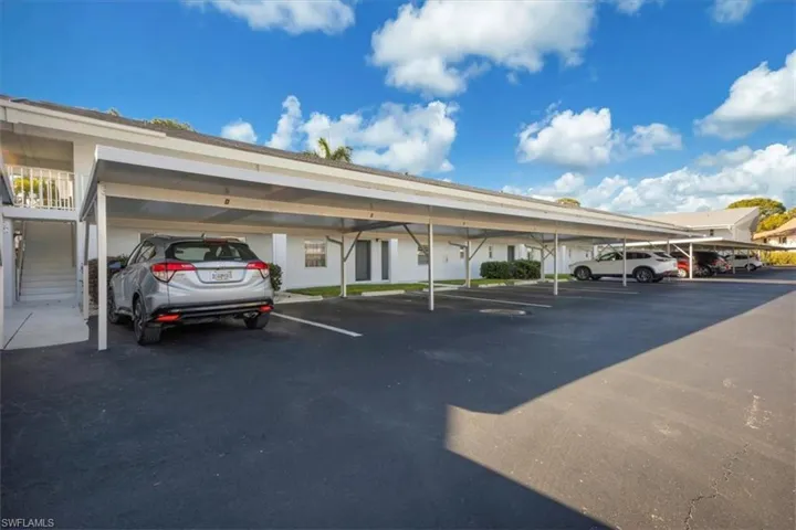 4126  Belair  LN, Naples, FL 34103