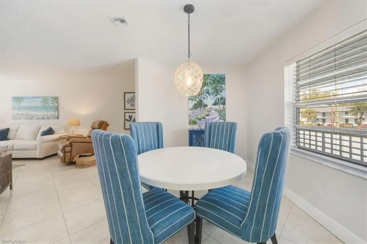 4126  Belair  LN, Naples, FL 34103