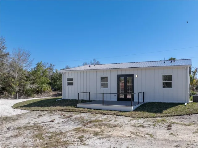 7456 Max Dr, Bokeelia, Florida 33922