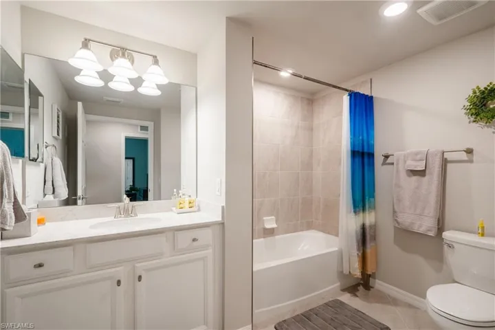 17411 Cherrywood Ct 7301, Bonita Springs, Florida 34135