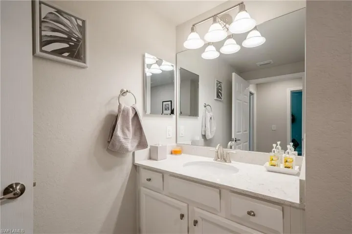 17411 Cherrywood Ct 7301, Bonita Springs, Florida 34135