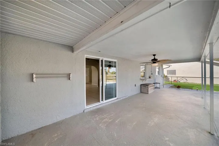 View of patio / terrace with ceiling fan