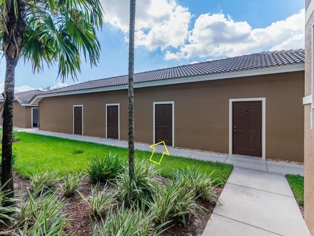 1113  Winding Pines  CIR, Cape Coral, FL 33909
