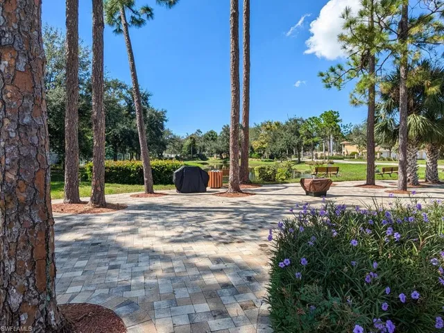 1113  Winding Pines  CIR, Cape Coral, FL 33909