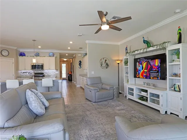 9741 Mirada BLVD, FORT MYERS FL 33908