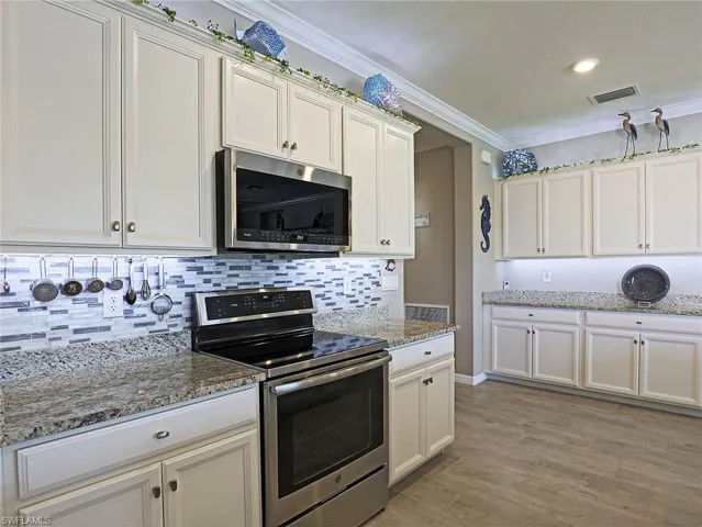 9741 Mirada BLVD, FORT MYERS FL 33908