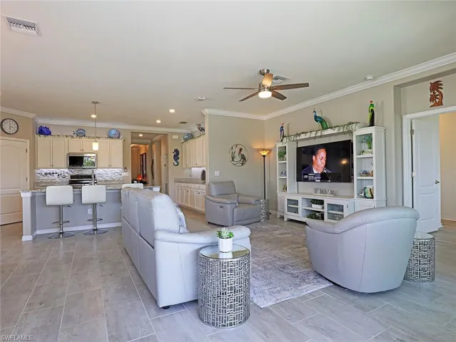 9741 Mirada BLVD, FORT MYERS FL 33908