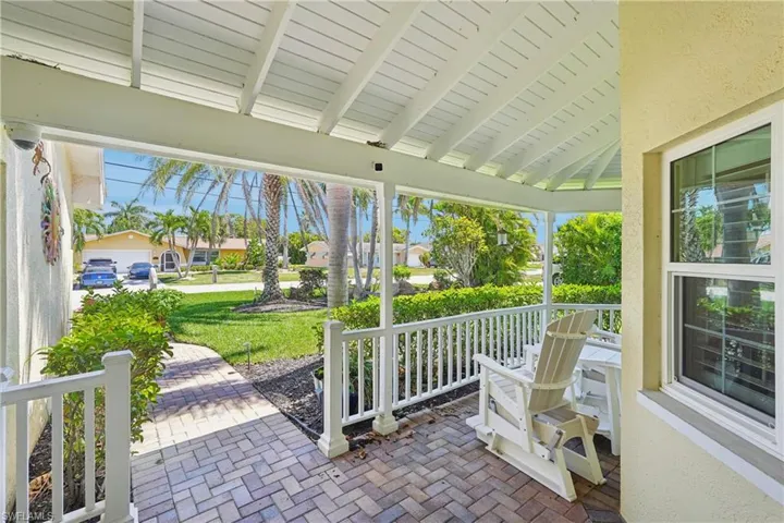Porch with a residential view