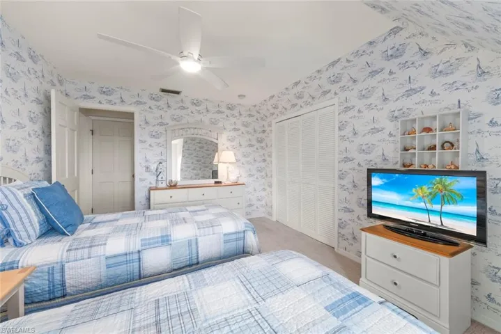 Guest bedroom