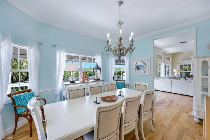 203 San Mateo Dr, Bonita Springs, Florida 34134