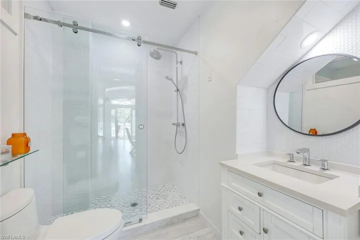 203 San Mateo Dr, Bonita Springs, Florida 34134