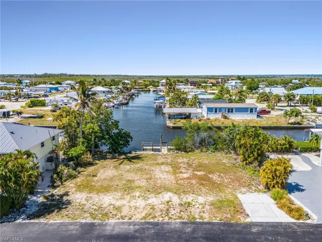 2936  Buttonwood Key  CT, St. James City, FL 33956