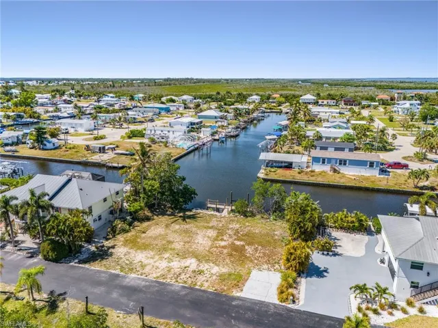 2936  Buttonwood Key  CT, St. James City, FL 33956