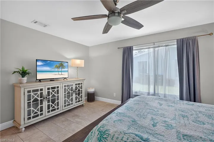 1220 Everest Pkwy, Cape Coral, Florida 33904