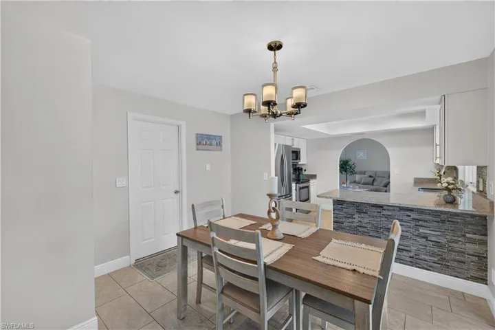 1220 Everest Pkwy, Cape Coral, Florida 33904