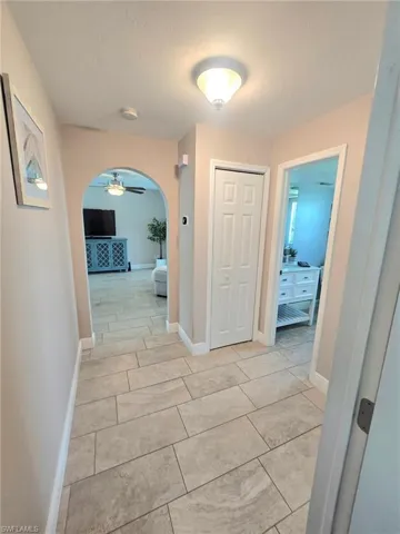 Hall between bedrooms