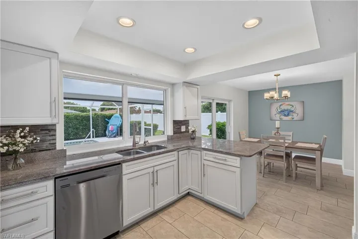 1220 Everest Pkwy, Cape Coral, Florida 33904