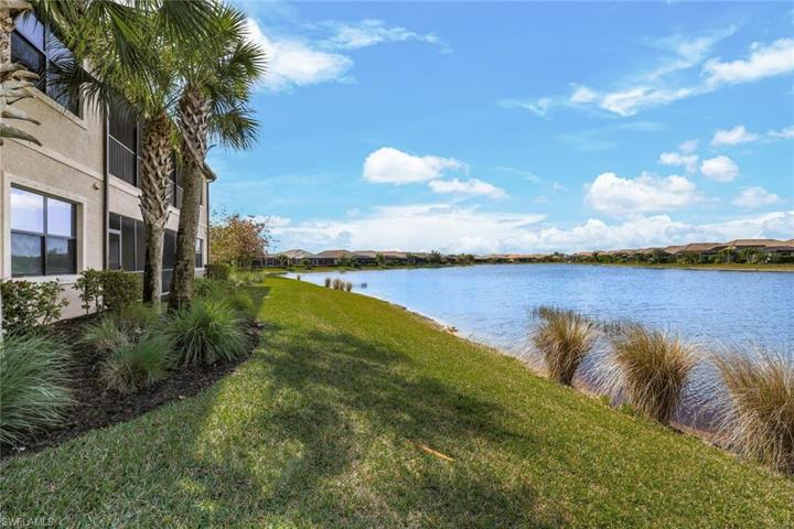 9425 Benvenuto CT # 101, NAPLES FL 34119