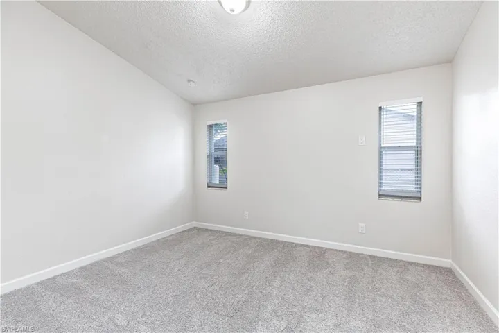 321 10th St, Cape Coral, Florida 33909