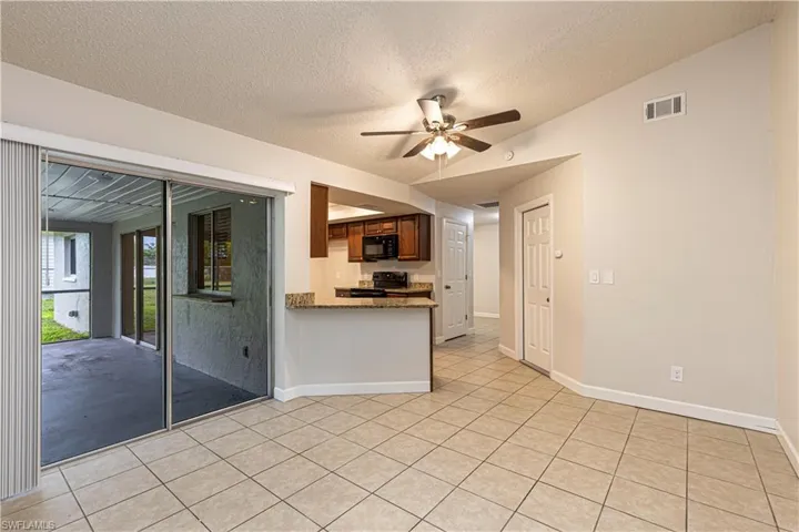 321 10th St, Cape Coral, Florida 33909