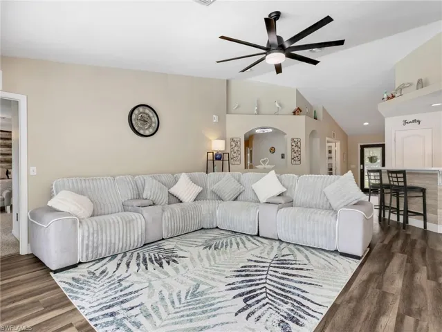 2811 50th St W, Lehigh Acres, Florida 33971
